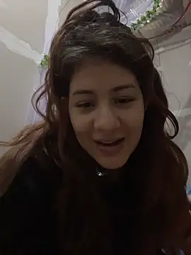 dakota021 online show from April 5, 2026, 3:26 am