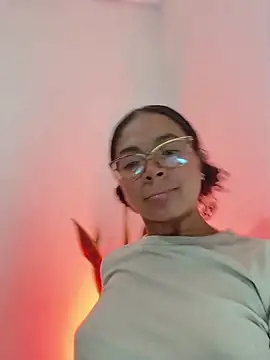 Snapshot of __VioletaHeaven__ chatting on March 29, 2026, 9:26 pm VioletaHeaven online show from March 29, 2026, 9:26 pm