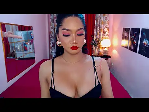 Snapshot of UrScreenGoddess chatting on June 11, 2026, 4:54 am UrScreenGoddess online show from June 11, 2026, 4:54 am