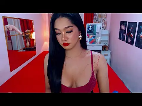 Snapshot of UrScreenGoddess chatting on July 14, 2026, 10:21 am UrScreenGoddess online show from July 14, 2026, 10:21 am