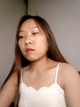 Minsssa20 online show from April 11, 2026, 5:01 am