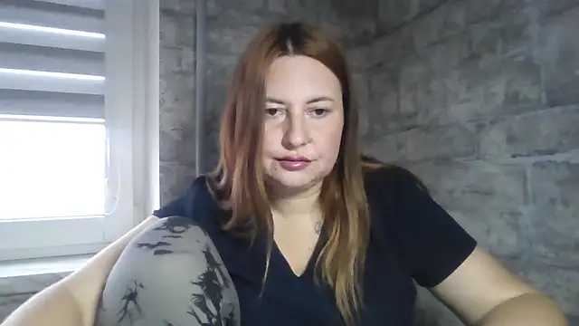 Snapshot of Cute_Juliia chatting on December 1, 2025, 8:08 am Cute Juliia online show from December 1, 2025, 8:08 am