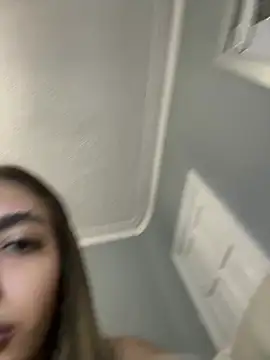 Snapshot of Kittycqtx chatting on July 7, 2026, 11:09 pm Kittycqtx online show from July 7, 2026, 11:09 pm