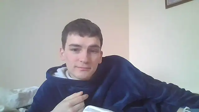 Snapshot of leo_cutie chatting on February 6, 2026, 7:12 am leo cutie online show from February 6, 2026, 7:12 am