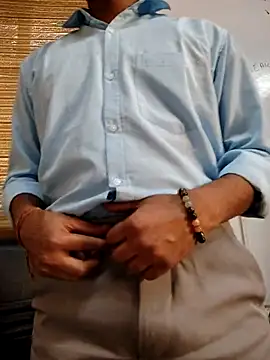 AlphaAura460 online show from March 3, 2026, 8:42 am