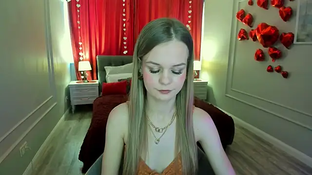 MidnighteAura online show from February 21, 2026, 11:44 am