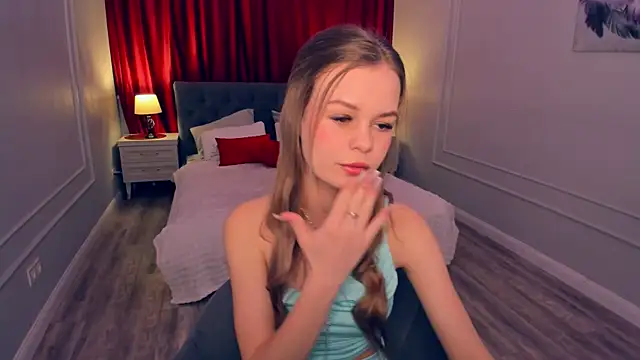 MidnighteAura online show from April 1, 2026, 7:11 pm