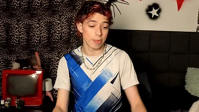 Otter Starr online show from December 16, 2025, 4:17 am