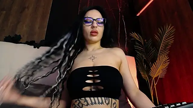 RavenFoxxy online show from May 11, 2026, 6:30 am