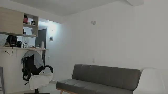 IrisFit online show from February 8, 2026, 1:03 pm