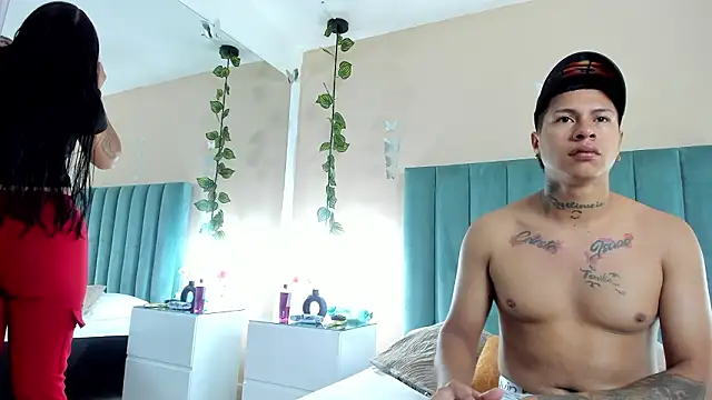 kaylaa sex online show from February 22, 2026, 1:09 pm