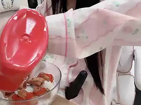 Snapshot of Yuyu-baobei chatting on February 12, 2026, 1:55 am Yuyu-baobei online show from February 12, 2026, 1:55 am