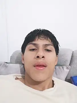 StormLuxX online show from January 17, 2026, 1:32 am