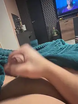 en93000 online show from February 9, 2026, 6:17 am