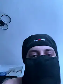 Snapshot of monir_suka chatting on December 2, 2025, 3:12 am monir suka online show from December 2, 2025, 3:12 am