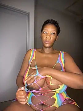 GiantClithpee online show from March 2, 2025, 1:15 am