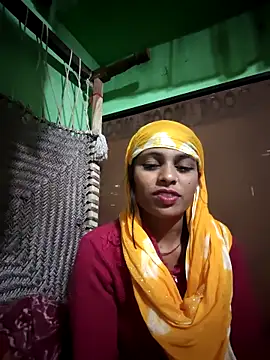 Rakhi hote online show from February 14, 2026, 8:05 pm