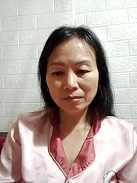 Lili-123k online show from February 22, 2026, 3:40 am