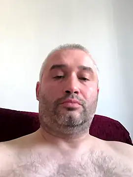 Olomoucak1982 online show from March 19, 2026, 3:27 pm