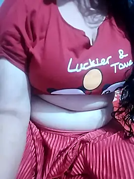 hottyrose69 online show from April 2, 2026, 2:37 pm