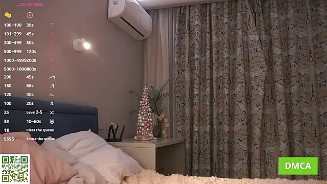 Snapshot of JesusBeckler chatting on February 3, 2026, 4:12 pm JesusBeckler online show from February 3, 2026, 4:12 pm