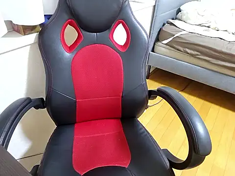 Snapshot of kaizer826 chatting on December 2, 2025, 4:02 pm kaizer826 online show from December 2, 2025, 4:02 pm