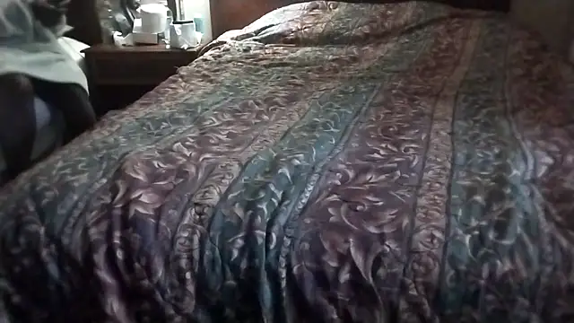 Snapshot of esirdrops3 chatting on October 26, 2025, 7:14 am esirdrops3 online show from October 26, 2025, 7:14 am