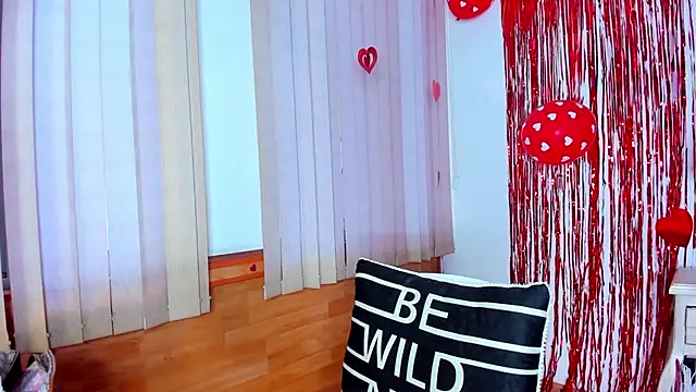 lya  brown online show from February 17, 2026, 12:23 pm