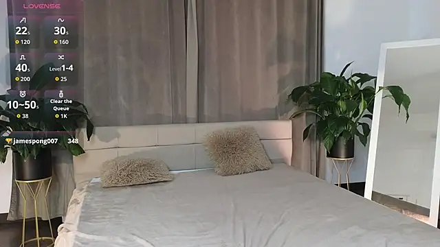 LunaKirby online show from January 18, 2026, 1:59 pm