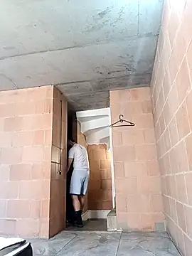 MaxSteel x online show from December 16, 2025, 4:23 pm