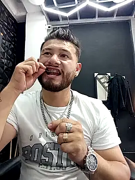 MaxSteel x online show from February 11, 2026, 4:56 pm