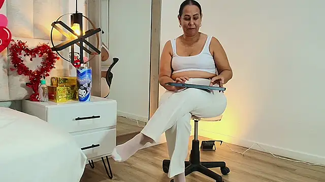 Sara BigAss- online show from February 20, 2026, 8:09 pm