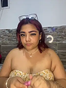 Snapshot of naty_col chatting on July 13, 2026, 9:50 pm naty col online show from July 13, 2026, 9:50 pm