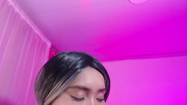 Snapshot of Sandoval_evelyn20 chatting on February 13, 2026, 1:12 am Sandoval evelyn20 online show from February 13, 2026, 1:12 am