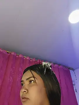 Snapshot of Sandoval_evelyn20 chatting on August 2, 2026, 12:09 am Sandoval evelyn20 online show from August 2, 2026, 12:09 am