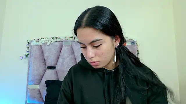 iris and damian online show from February 14, 2026, 5:21 pm