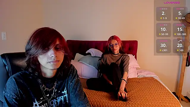 Snapshot of Eros_Nyx_ chatting on February 8, 2026, 4:27 am Eros Nyx online show from February 8, 2026, 4:27 am