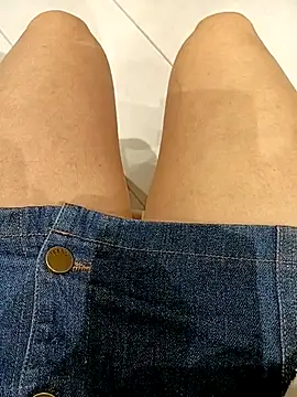 Snapshot of Baby-Linh chatting on January 8, 2026, 5:32 am Baby-Linh online show from January 8, 2026, 5:32 am