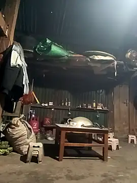 Snapshot of sary-hot2x chatting on March 3, 2026, 11:43 pm sary-hot2x online show from March 3, 2026, 11:43 pm