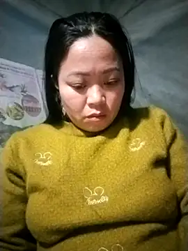 Snapshot of AlilaK2 chatting on February 12, 2026, 7:36 am AlilaK2 online show from February 12, 2026, 7:36 am