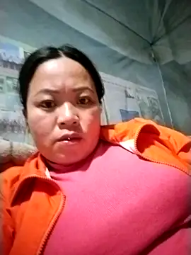 Snapshot of AlilaK2 chatting on February 21, 2026, 12:50 pm AlilaK2 online show from February 21, 2026, 12:50 pm