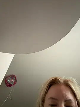 sinfulsara online show from February 26, 2026, 9:14 pm