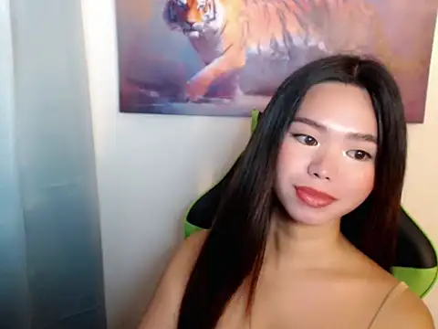 voganmarie online show from April 16, 2026, 2:01 am