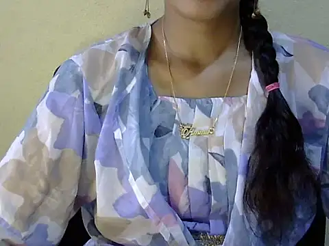 Snapshot of Shab_M chatting on May 19, 2026, 6:42 am Shab M online show from May 19, 2026, 6:42 am