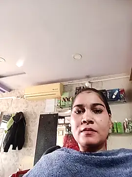 00PUJA online show from December 4, 2025, 8:45 am