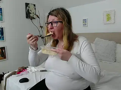 OlgaPavlova online show from March 28, 2026, 1:22 pm