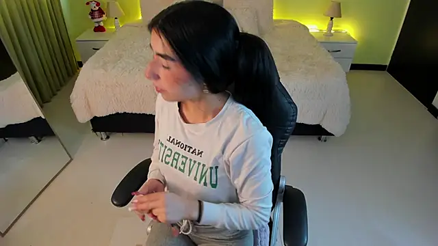 Celeste Rous   online show from January 7, 2026, 12:29 pm