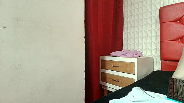 Elizabetth Roman online show from February 18, 2026, 6:09 am