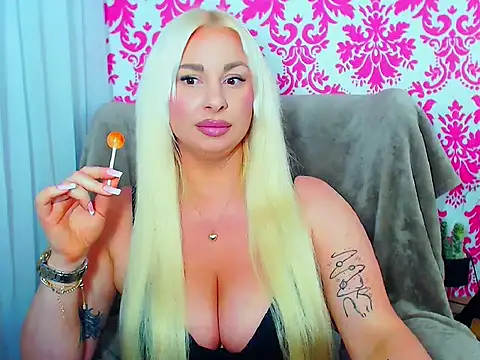 LuxuriaGoddess online show from January 13, 2026, 8:03 pm