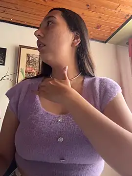 Alix Rousses21 online show from March 15, 2026, 6:25 pm